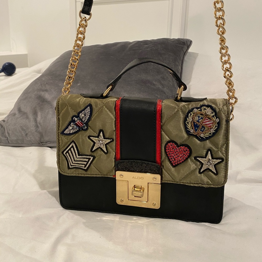 Aldo applique handbag
